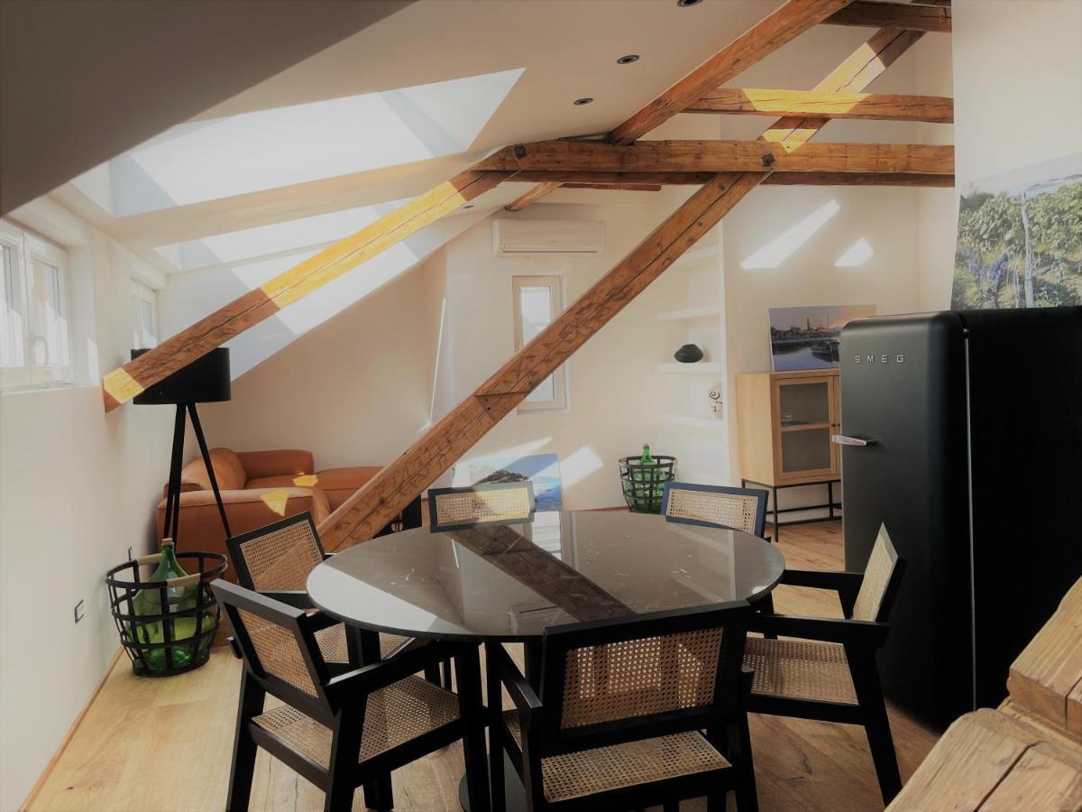Split Rooftop Loft Экстерьер фото