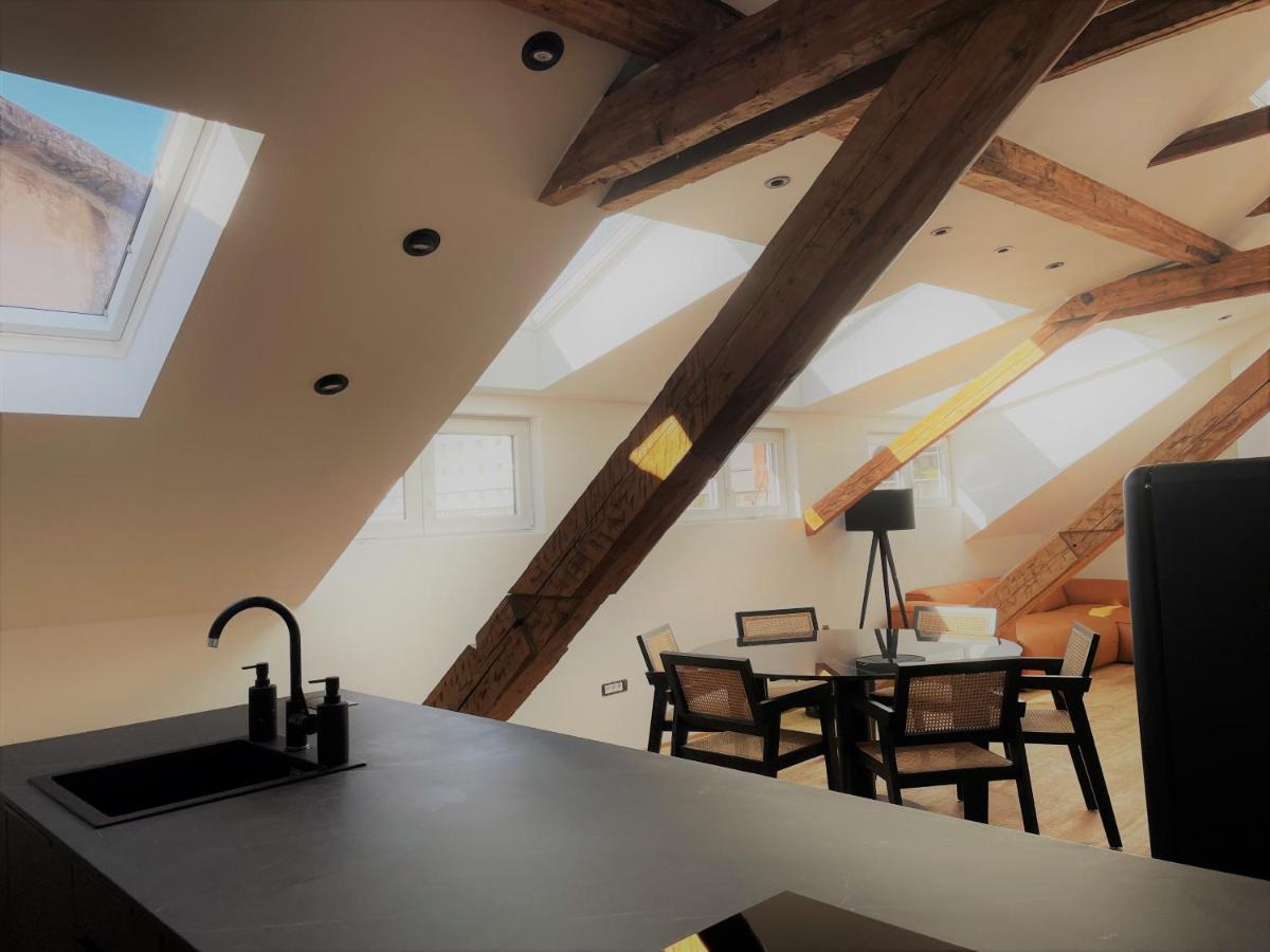 Split Rooftop Loft Экстерьер фото