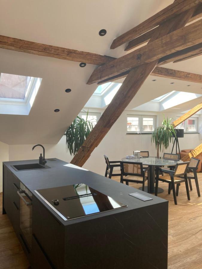 Split Rooftop Loft Экстерьер фото