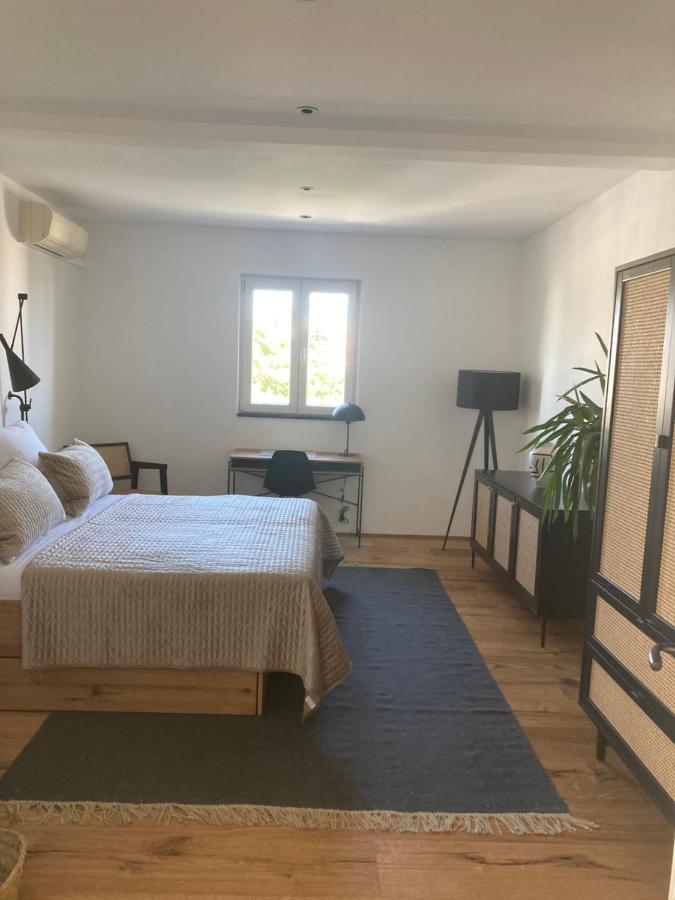 Split Rooftop Loft Экстерьер фото