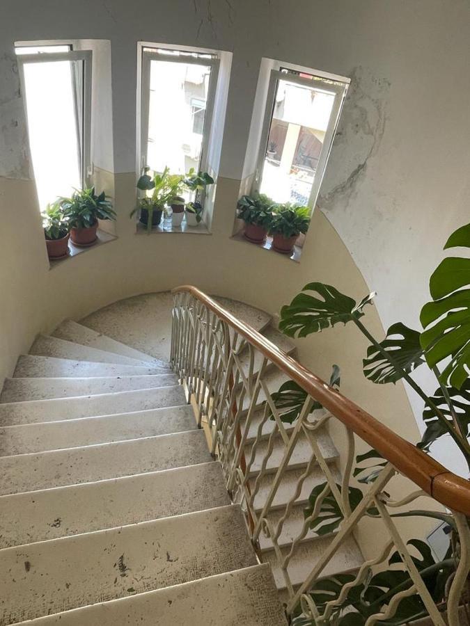Split Rooftop Loft Экстерьер фото