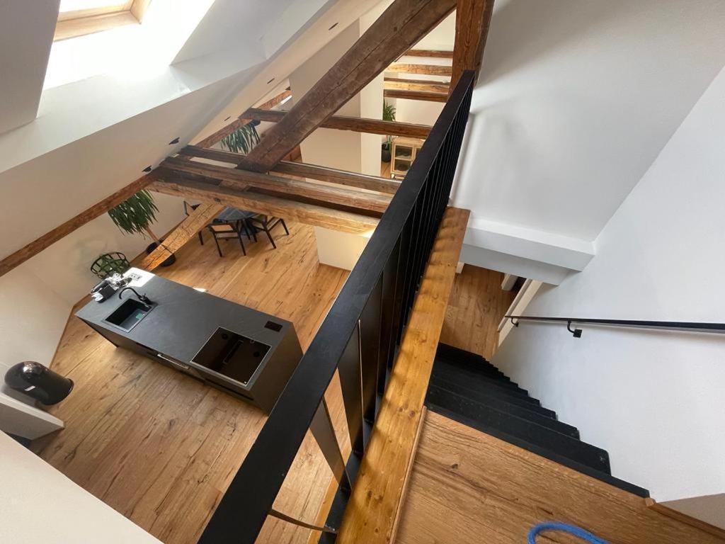Split Rooftop Loft Экстерьер фото